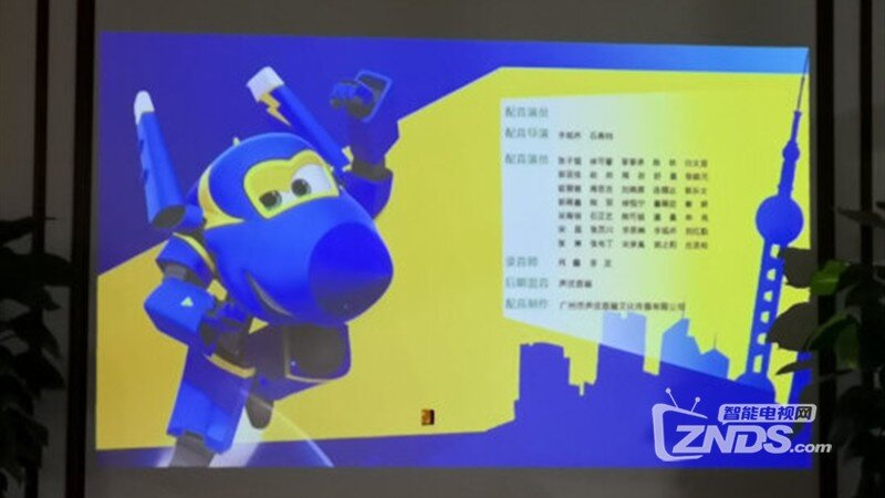 坚果P2投影仪怎么样?和坚果P3投影仪区别大不大？