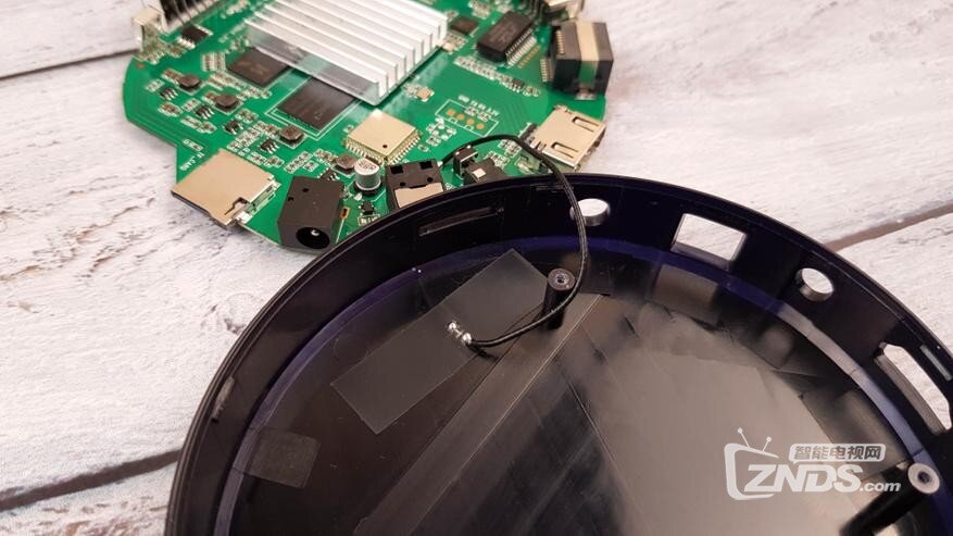 h96maxx3廉价外贸盒子介绍amlogics905x3芯片盒子使用代表