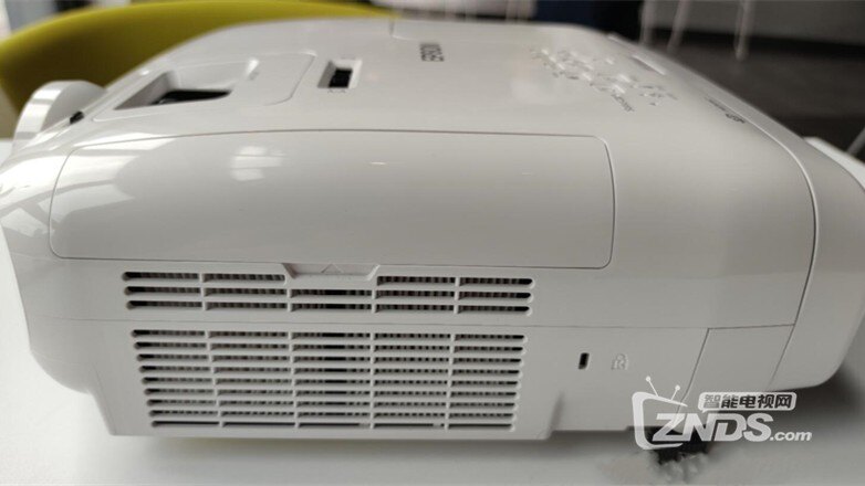 爱普生tw5800投影仪测评全高清大屏体验