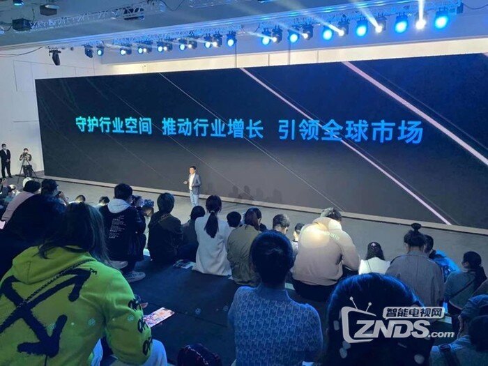 2021创维电视春季新品发布会图文直播  双芯动力体验8K视频