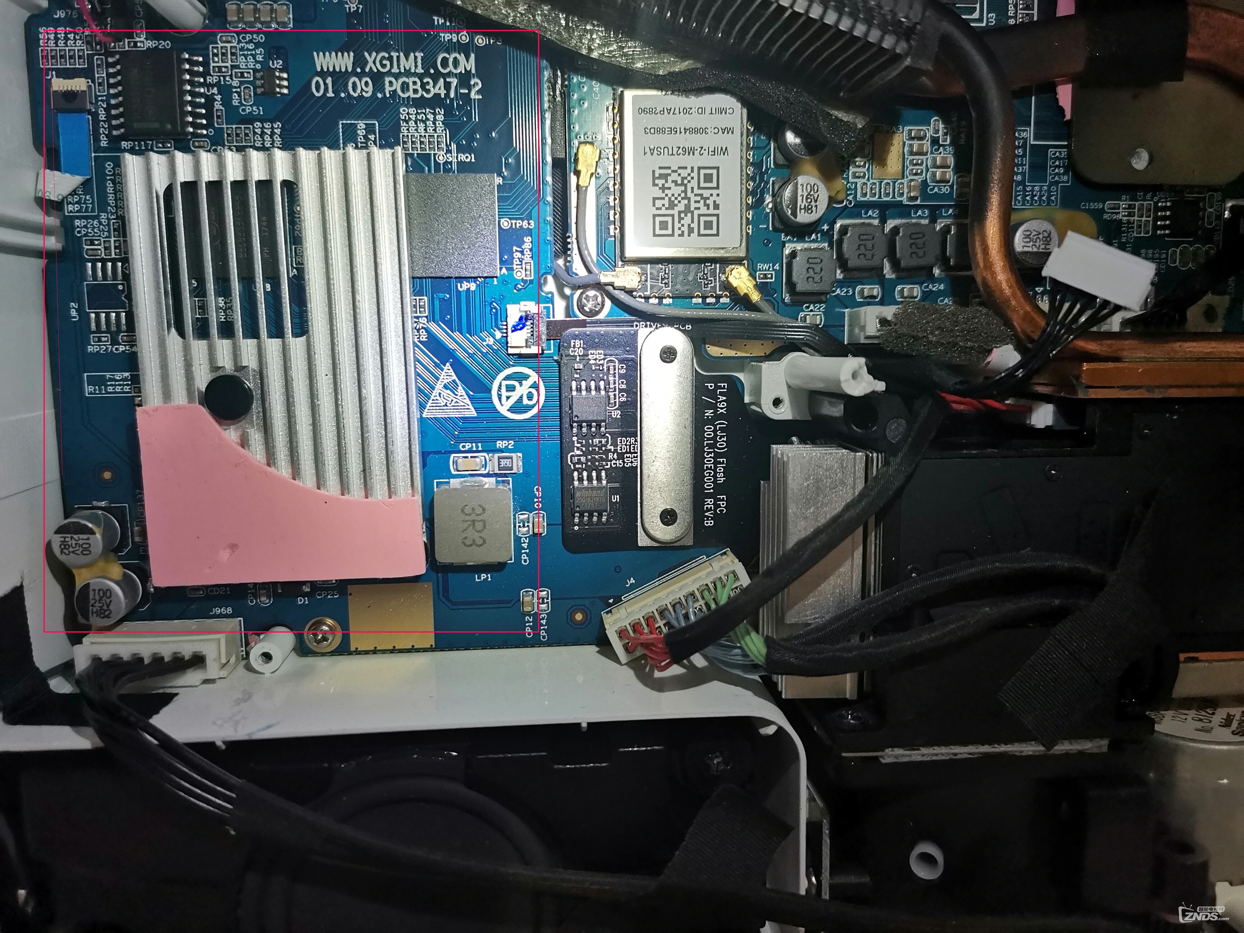 疱丁解牛极米投影z6拆机三动作霸道理解万岁