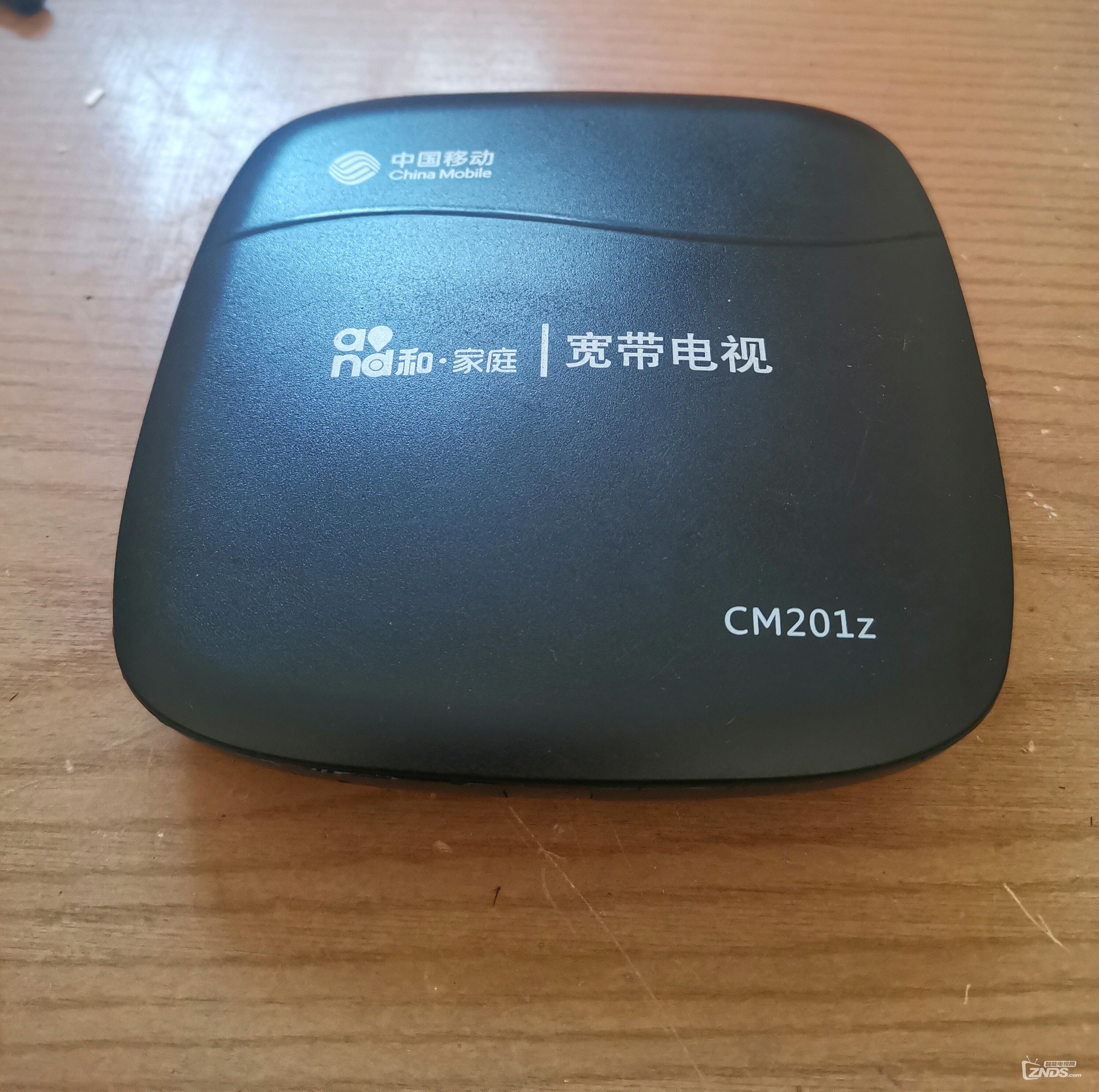 魔百盒网络机顶盒cm201z暴力拆机分享