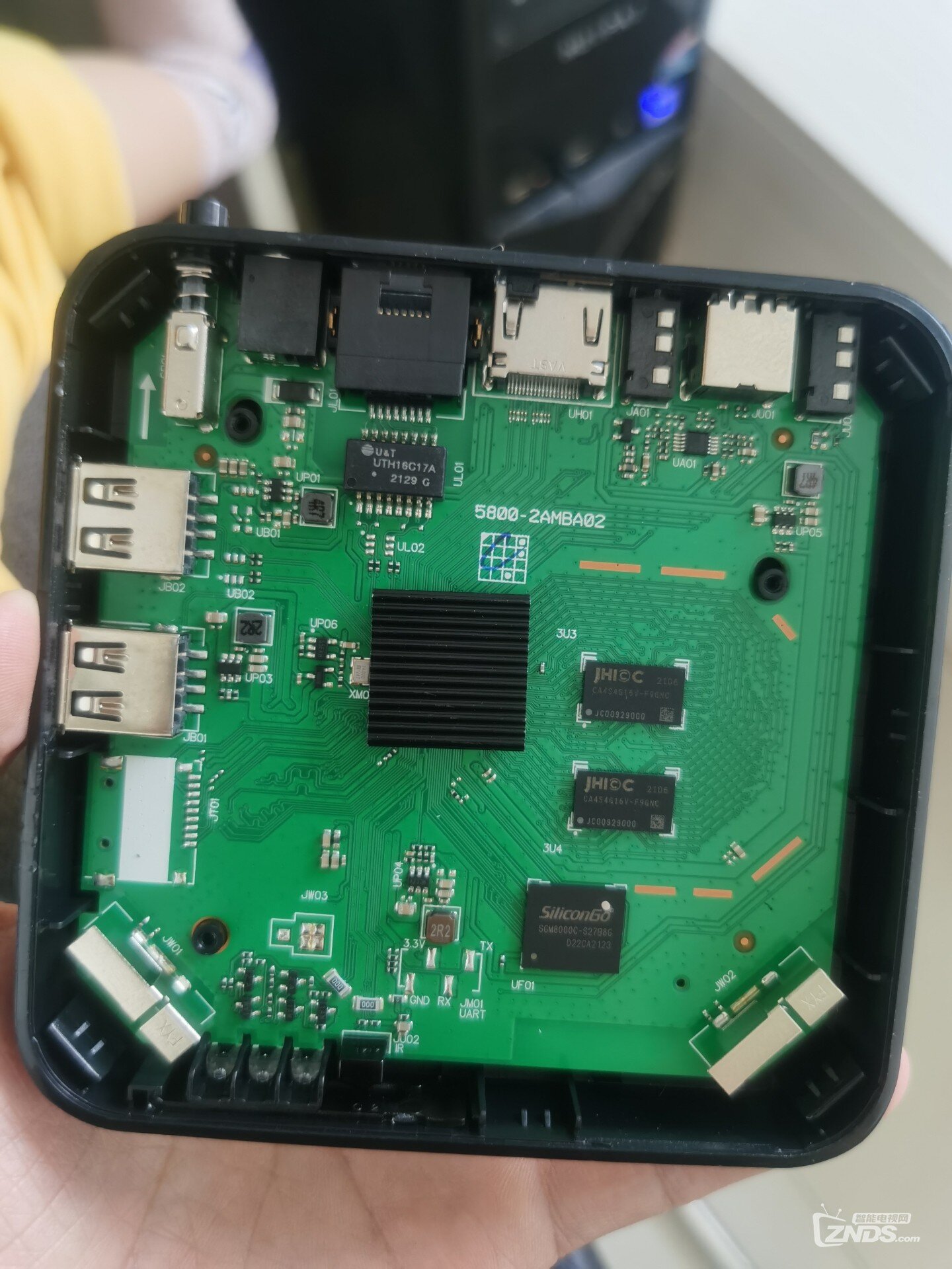 求助：创维盒子E900V21C 请大神帮我确认该芯片型号
