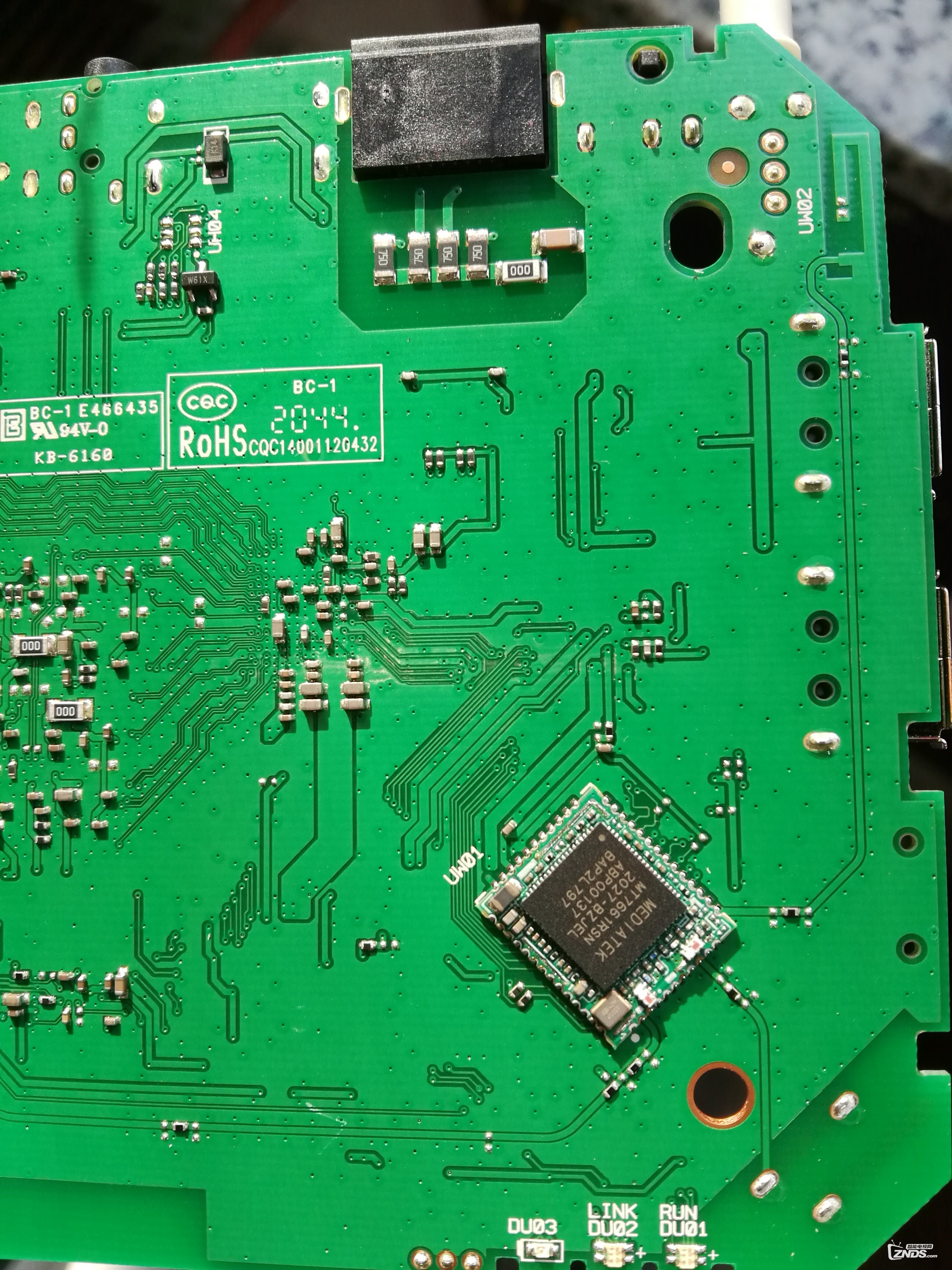 中國移動(dòng)機(jī)頂盒芯片