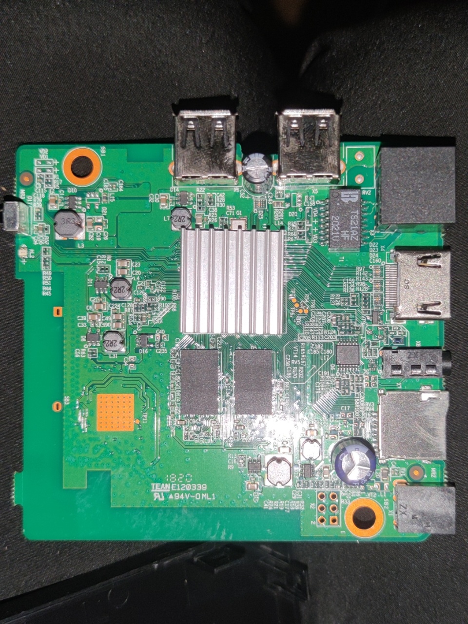 中兴b860av21a不需要二维码开adb只需拆机短接c128