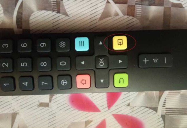王牌电视怎么调出电视频道.jpg