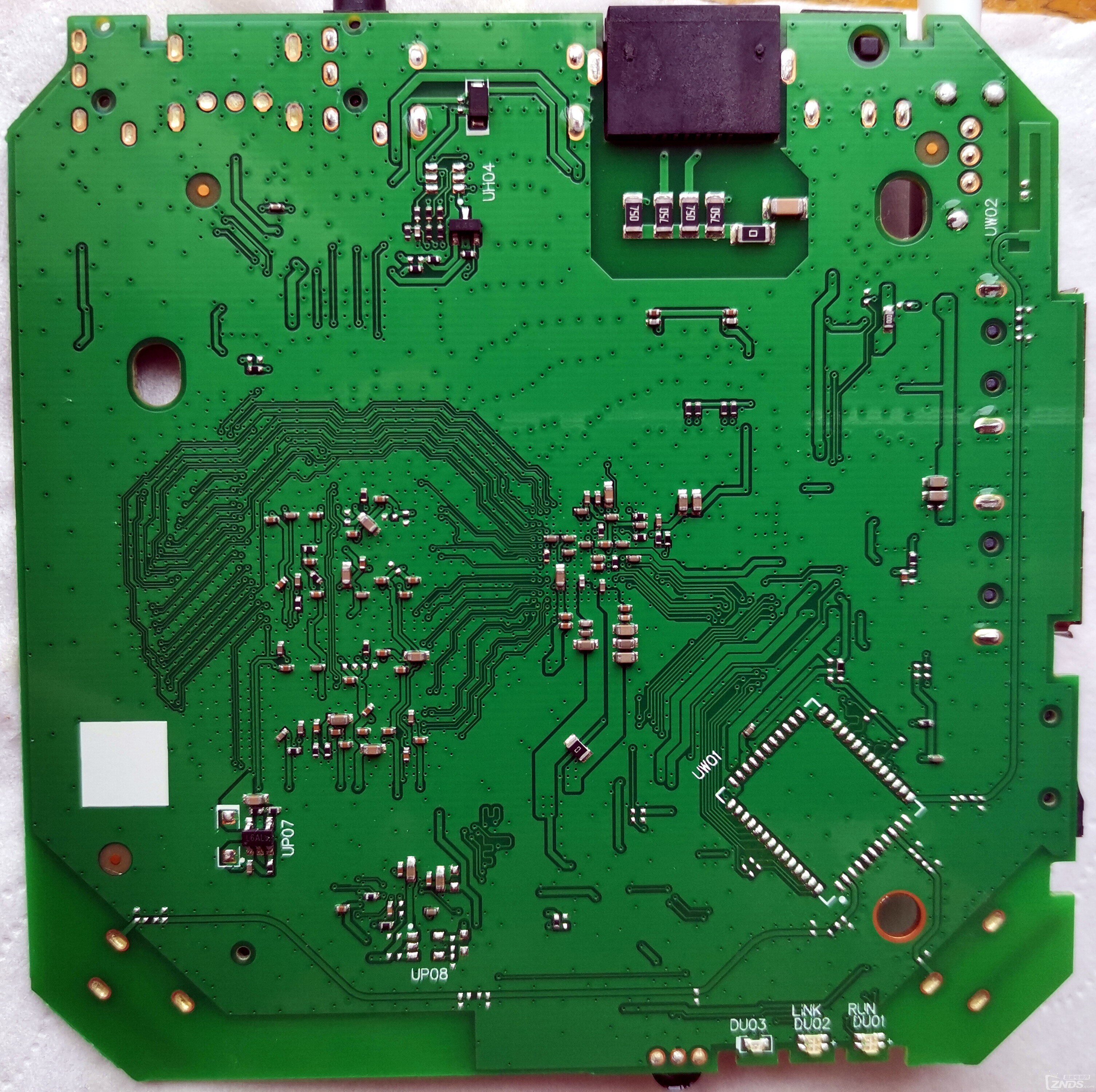 創維e900v21e-s905l3芯片線刷短接點