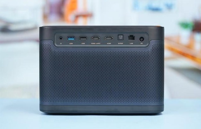 当贝X5 Pro激光投影
