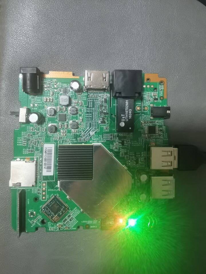 华为EC6108V9E---RESET和MASKROM短接点