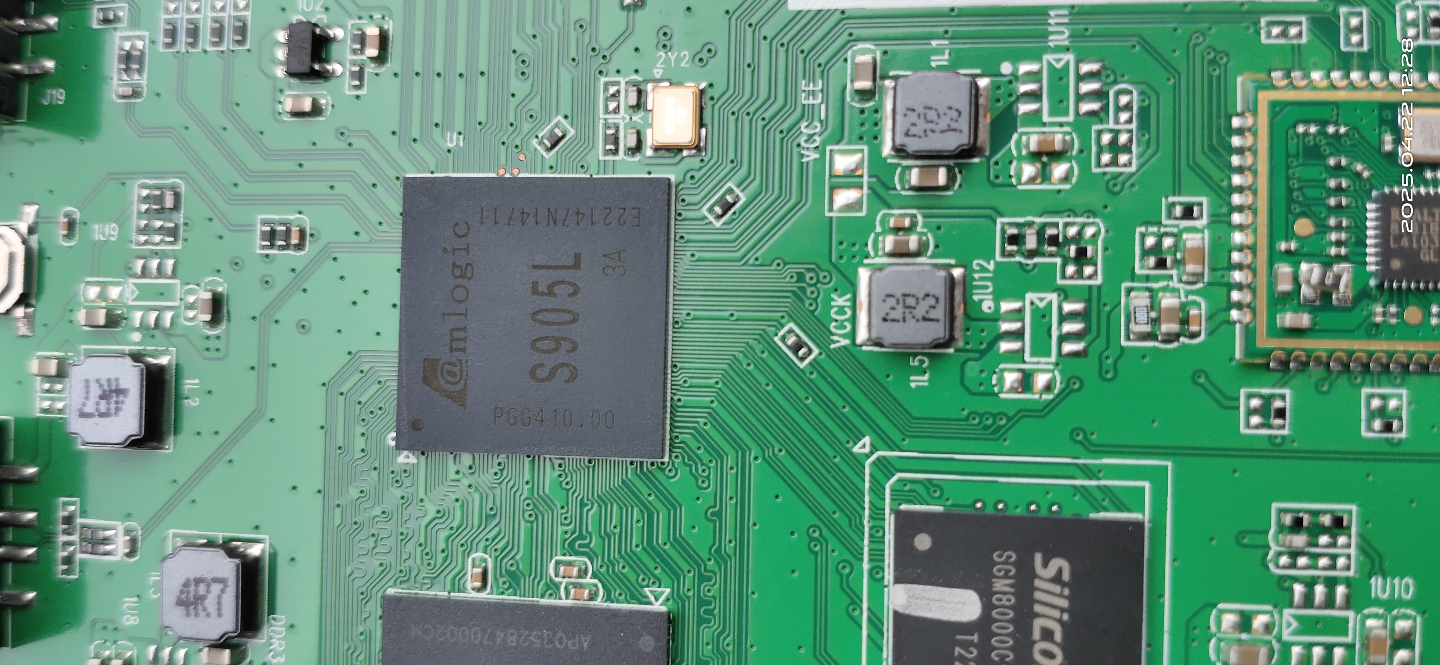 UNT403主控S905L-3A.jpg