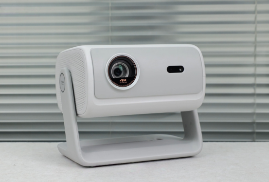 双十一卧室投影仪怎么选？当贝D7X Pro深度体验，画质党闭眼入