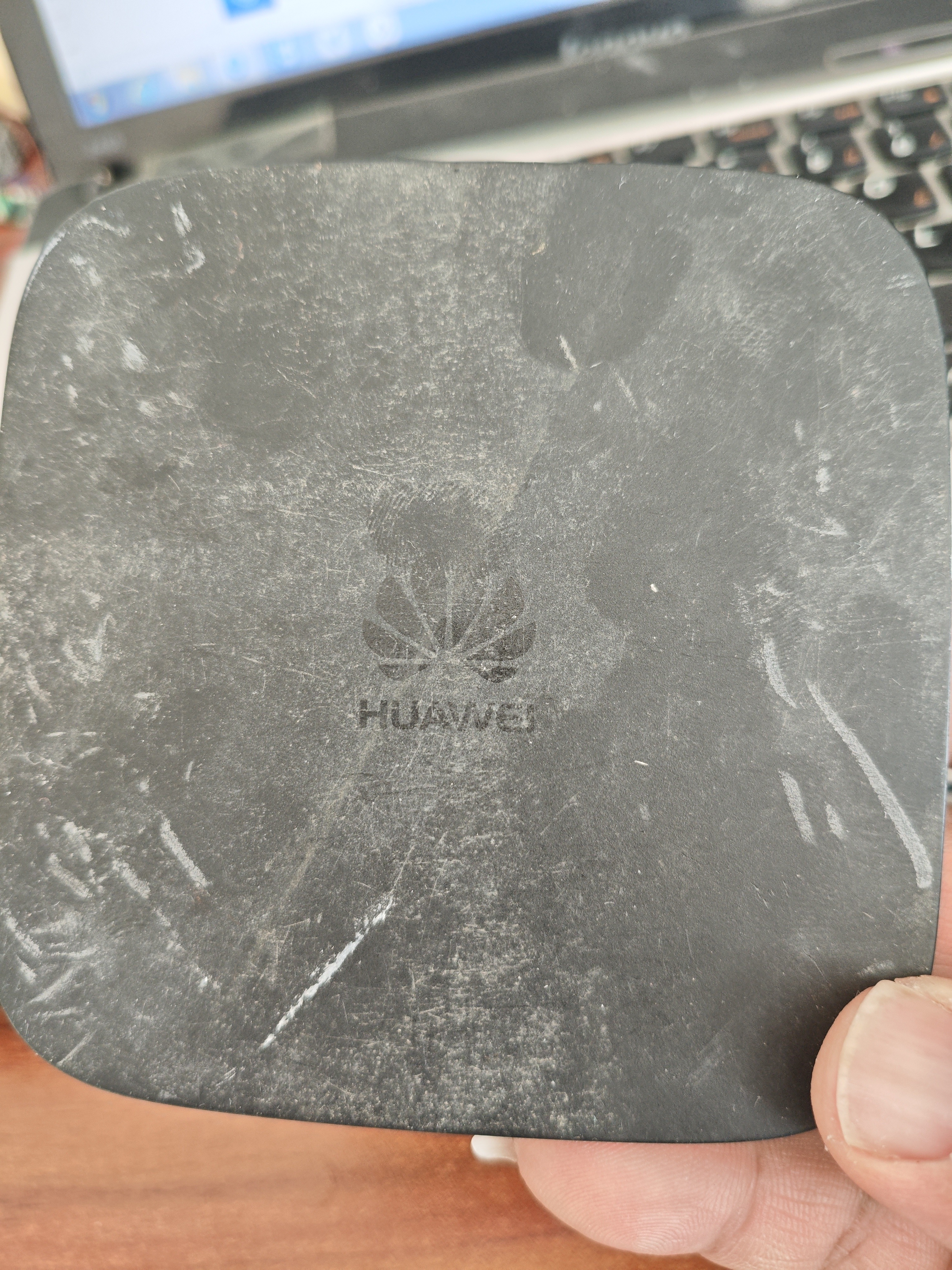机顶盒正面