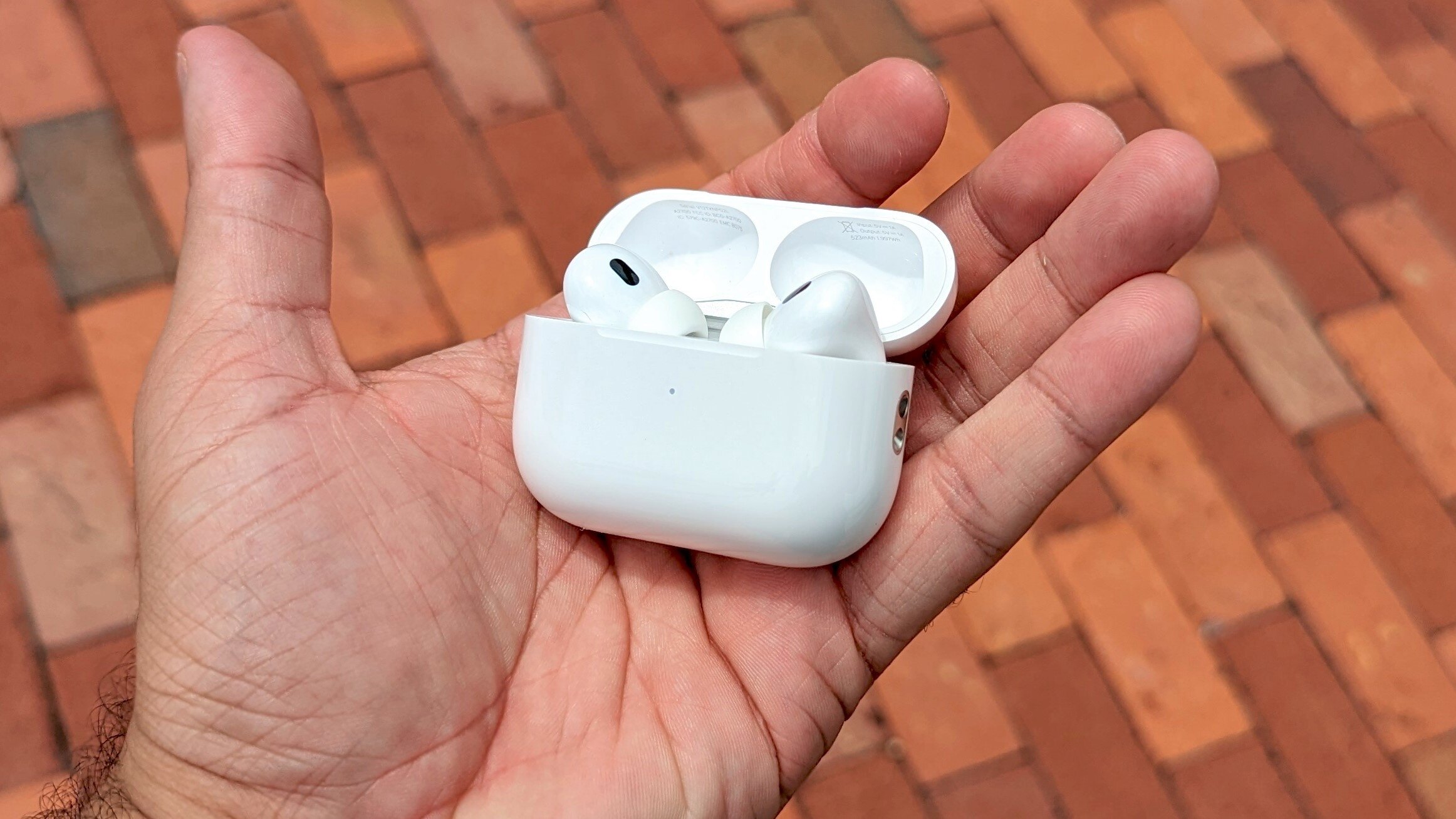 iPhone配什么蓝牙耳机好？除了AirPods，这几款蓝牙耳机也值得
