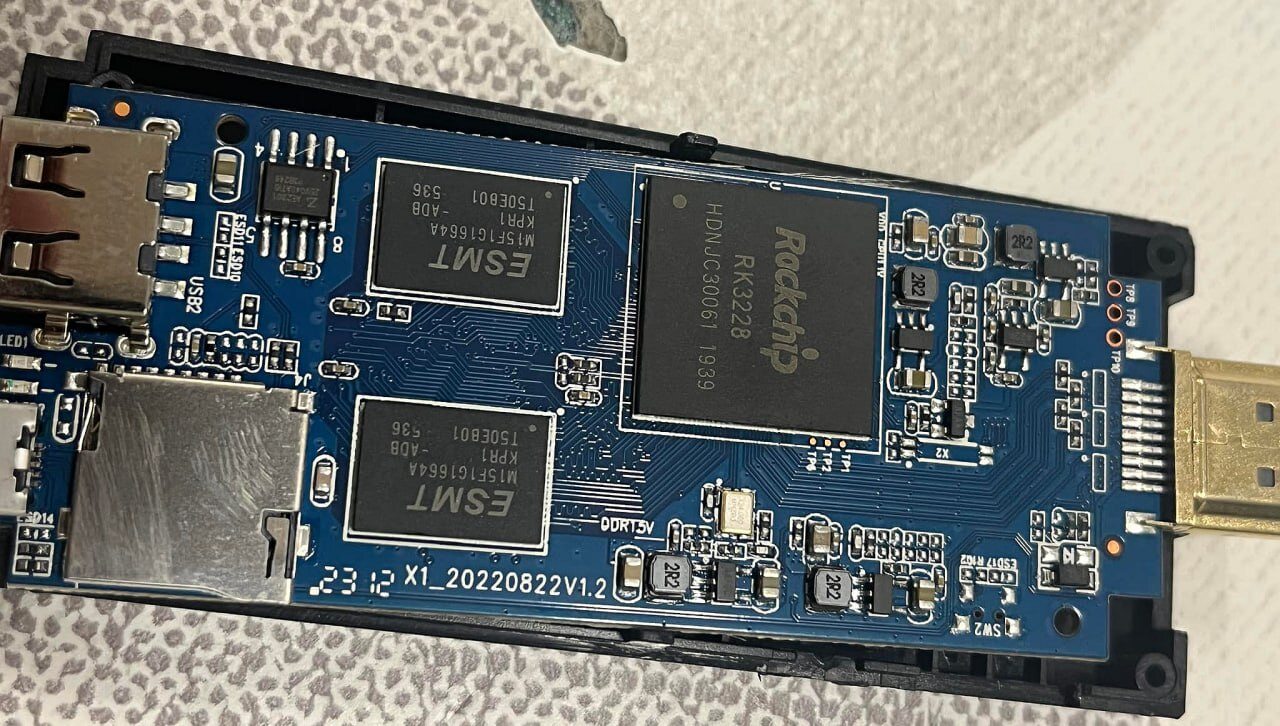 x1-plate-20220822_v1.2-RK3228-photo2.jpg